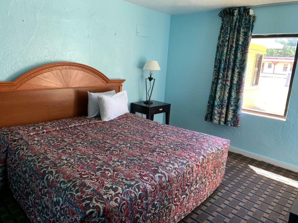 Travel Inn Daytona 代托纳海滩 外观 照片